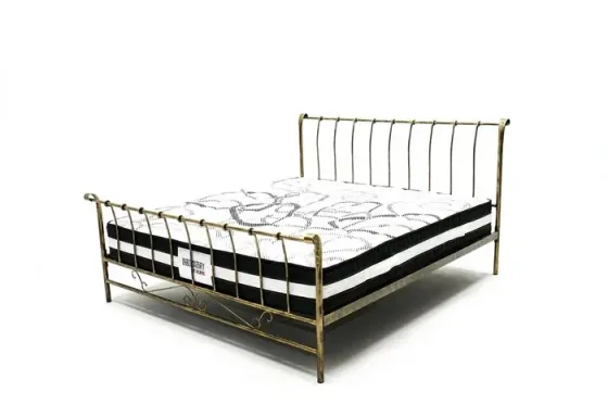 Металлическая кровать медного цвета, 180х200 Тбилиси