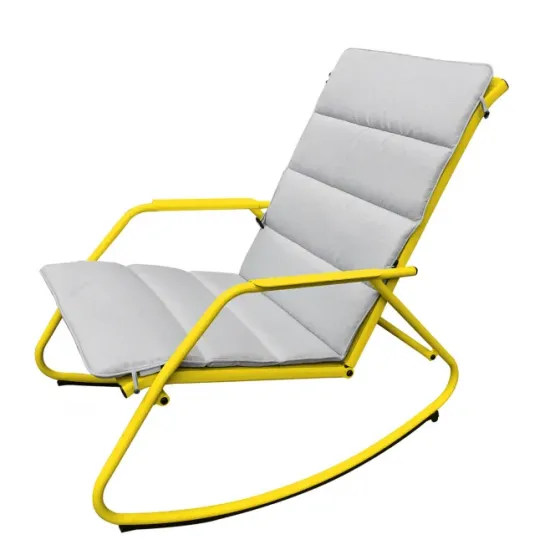 Белое кресло Тбилиси