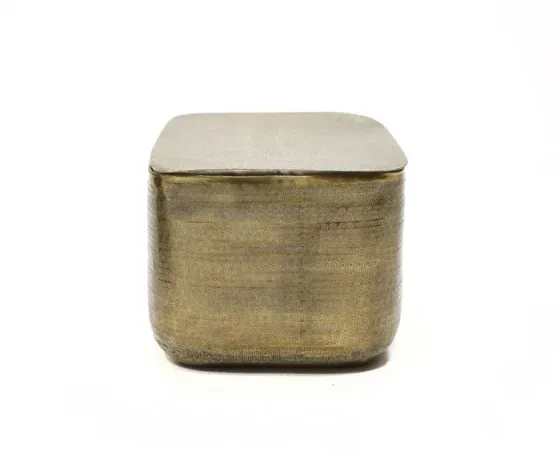 Металлический кофейный столик золотистого цвета Тбилиси