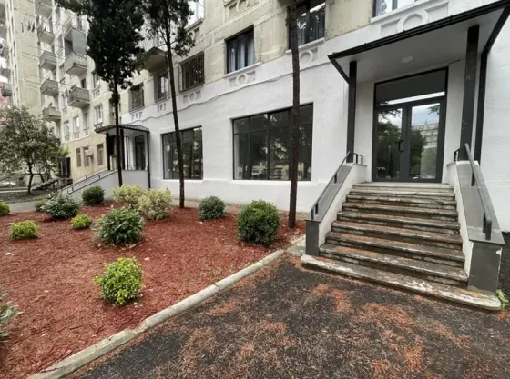 Ქირავდება უნივერსალური კომერციული ფართი დიდუბეში თბილისი