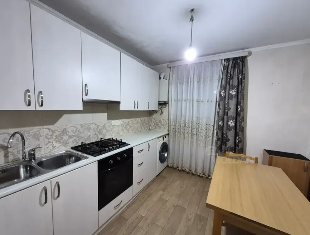 Apartments For Sale one-room 35м² 6/6 floor Tbilisi - photo 1