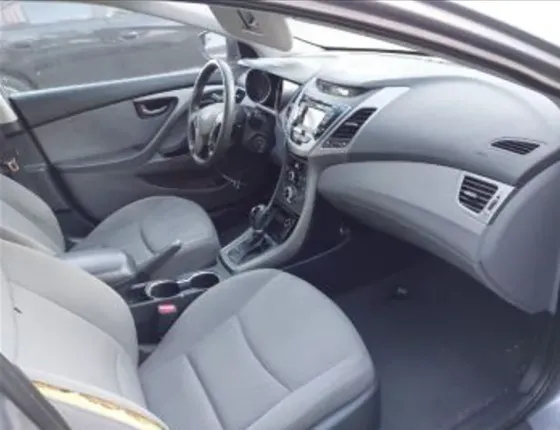 Hyundai Elantra 2016 Tbilisi