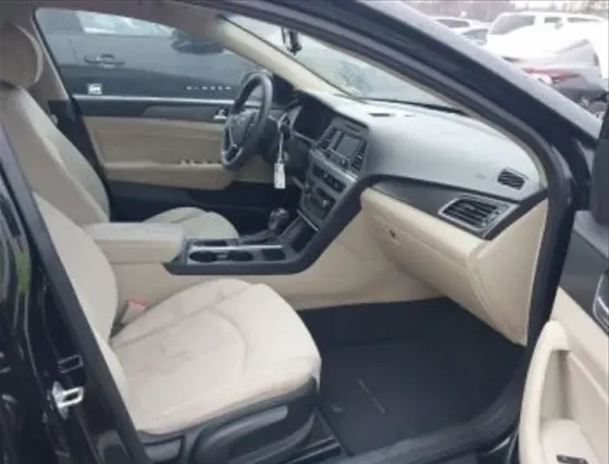 Hyundai Sonata 2015 თბილისი