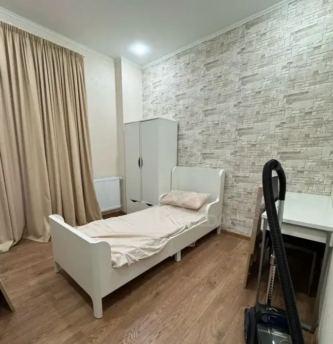 Apartments For Rent three-room 80м² 17/17 floor Tbilisi - photo 5