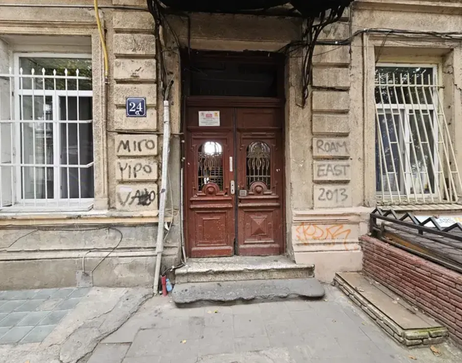 Apartments For Rent one-room 30м² 1/3 floor Tbilisi - photo 9