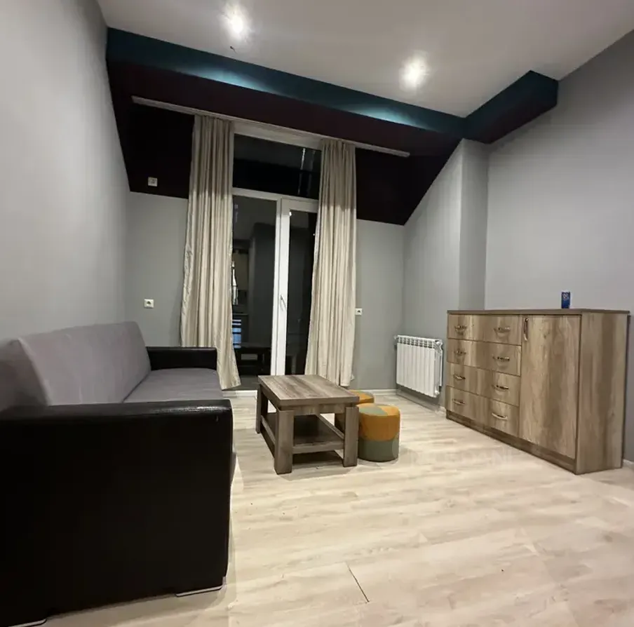 ქირავდება 2 ოთახიანი ბინა 38მ² 6/10 სართ თბილისი - photo 4