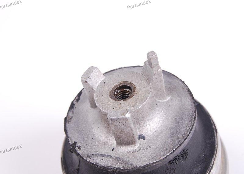 опора двигателя (СПЕРЕДИ СЛЕВА И СПРАВА) Mercedes-Benz 210 240 20 17 Тбилиси - изображение 4