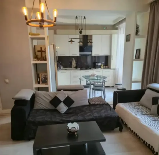 ქირავდება 2 ოთახიანი ბინა 58მ² 6/12 სართ თბილისი