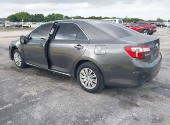 Toyota Camry 2.5L 2014 თბილისი