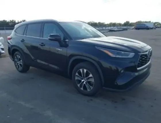 Toyota Highlander 2.5L 2021 თბილისი