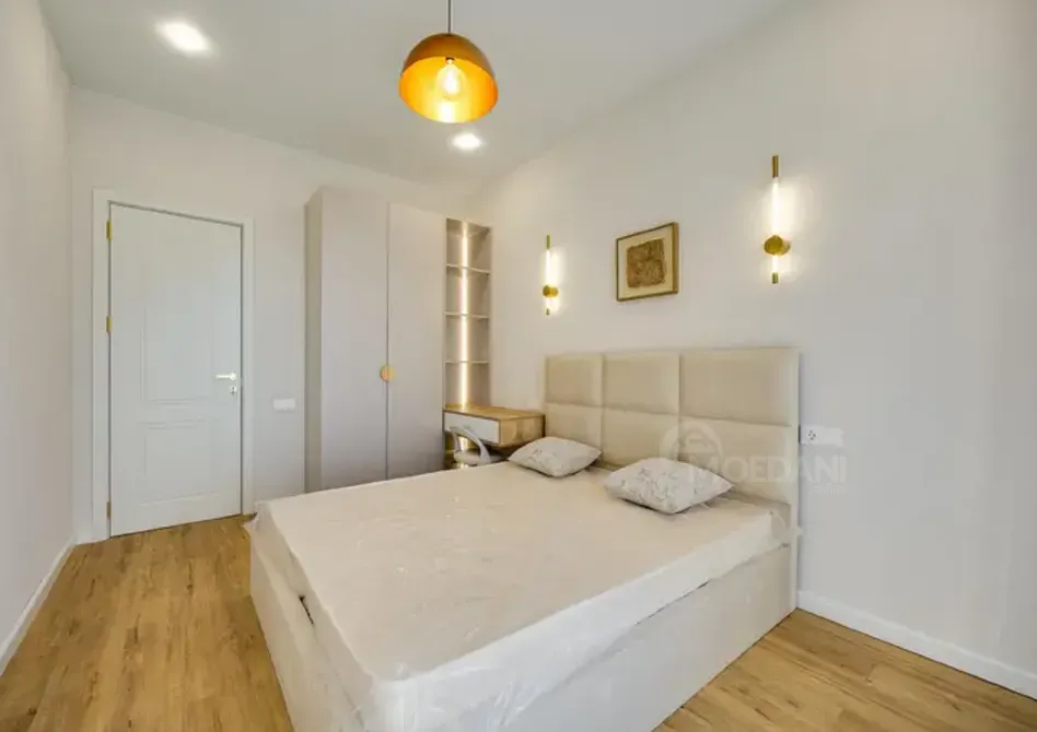 Apartments For Sale four-room 83м² 9/12 floor Tbilisi - photo 5