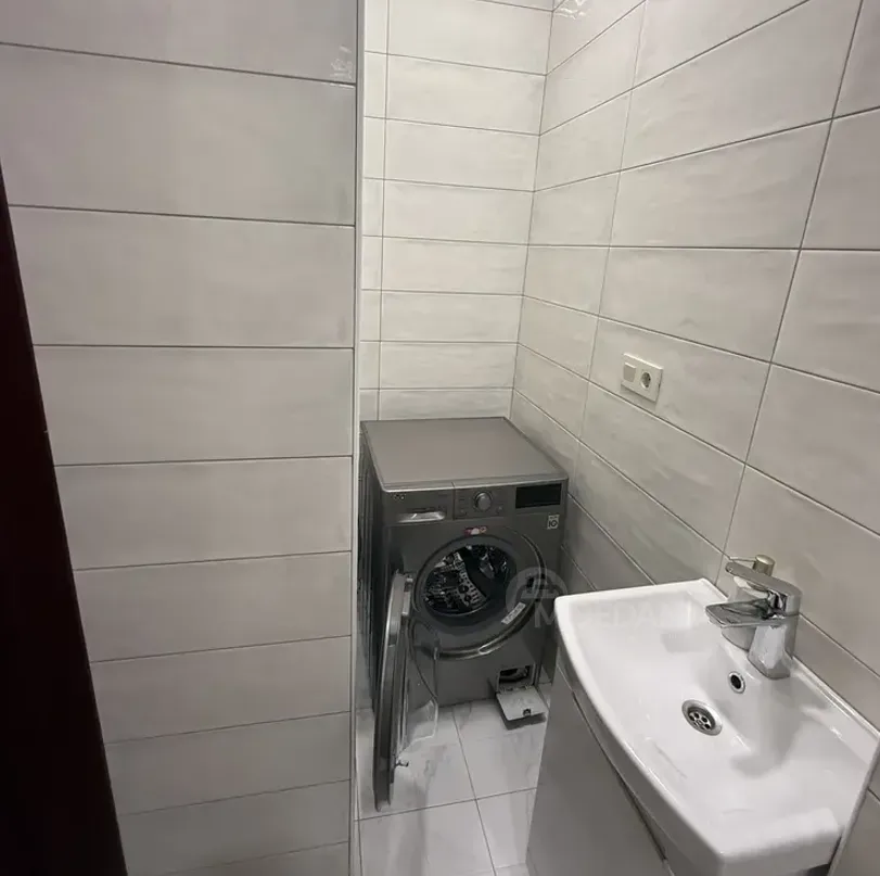 Apartments For Sale three-room 64.7м² 4/7 floor Tbilisi - photo 9