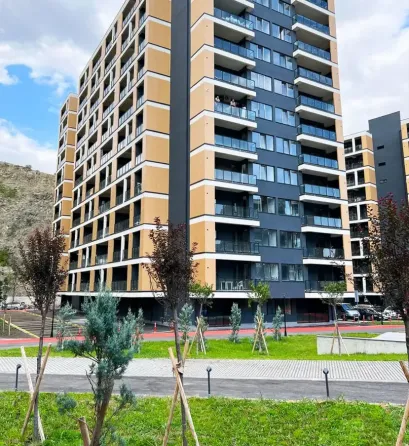 Продам 2-комн. квартиру 64.5м² 8/9 эт. Тбилиси