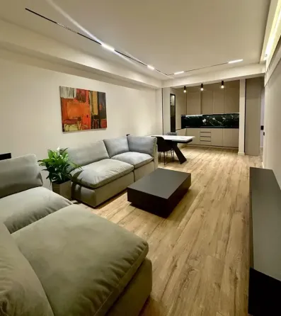 Продам 2-комн. квартиру 67.5м² 2/12 эт. Тбилиси