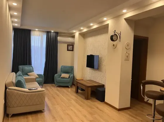 Продам 2-комн. квартиру 55м² 3/11 эт. Тбилиси