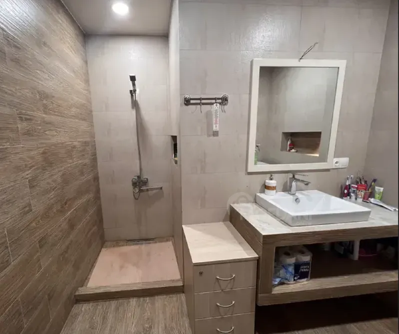 Продам 2-комн. квартиру 55м² 3/11 эт. Тбилиси - изображение 9