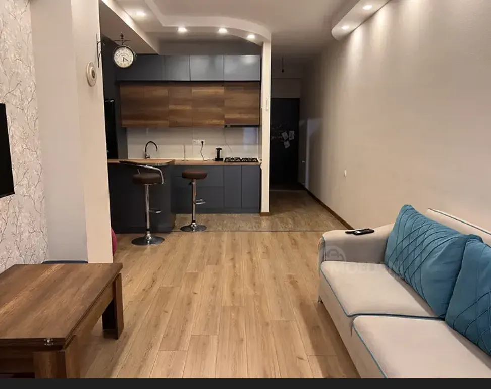 Продам 2-комн. квартиру 55м² 3/11 эт. Тбилиси - изображение 2