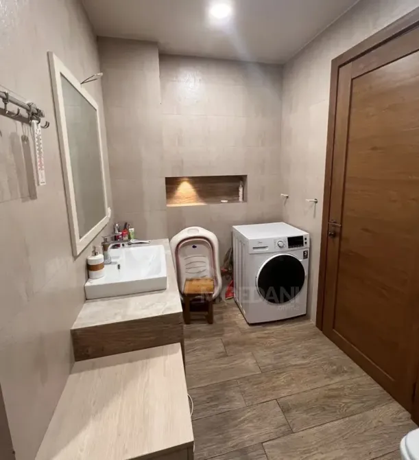 Продам 2-комн. квартиру 55м² 3/11 эт. Тбилиси - изображение 8