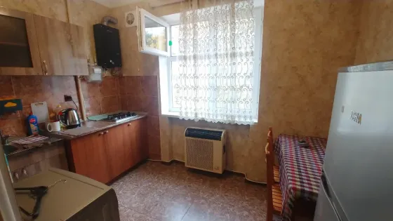 ქირავდება 1 ოთახიანი ბინა 30მ² 2/5 სართ თბილისი