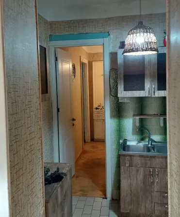 Продам 2-комн. квартиру 70м² 8/8 эт. Тбилиси