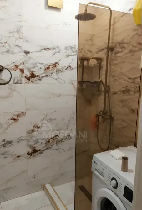 Продам 2-комн. квартиру 70м² 8/8 эт. Тбилиси - изображение 8