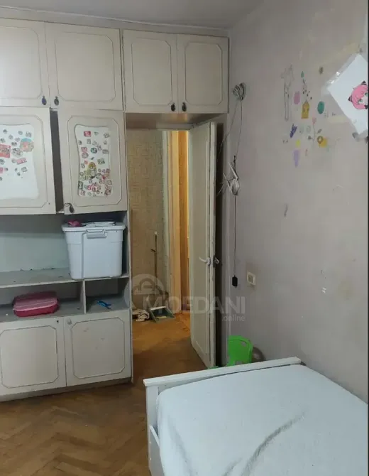 Продам 2-комн. квартиру 70м² 8/8 эт. Тбилиси - изображение 3