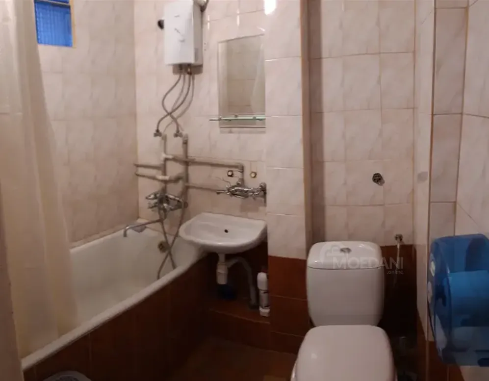 Продам 1-комн. квартиру 35м² 2/5 эт. Тбилиси - изображение 2