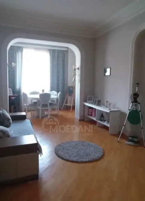 იყიდება 3 ოთახიანი ბინას 109მ² 1/3 სართ თბილისი - photo 3