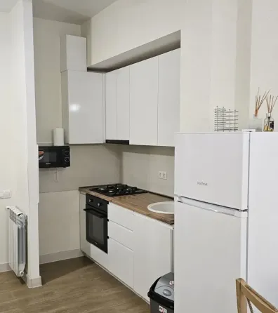 იყიდება 2 ოთახიანი ბინას 62მ² 3/15 სართ თბილისი