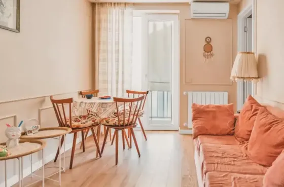 იყიდება 2 ოთახიანი ბინას 52მ² 8/8 სართ თბილისი