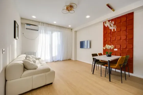 იყიდება 4 ოთახიანი ბინას 86მ² 2/12 სართ თბილისი