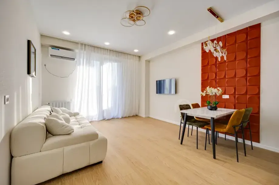 იყიდება 4 ოთახიანი ბინას 86მ² 2/12 სართ თბილისი - photo 1