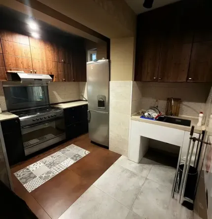 იყიდება 4 ოთახიანი ბინას 100მ² 1/5 სართ თბილისი