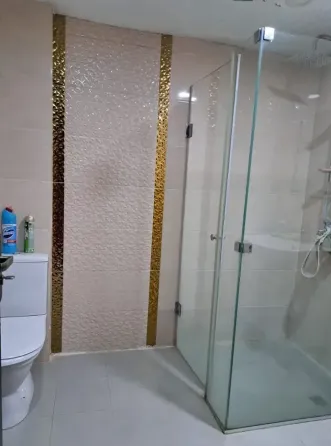 იყიდება 3 ოთახიანი ბინას 98მ² 2/5 სართ თბილისი