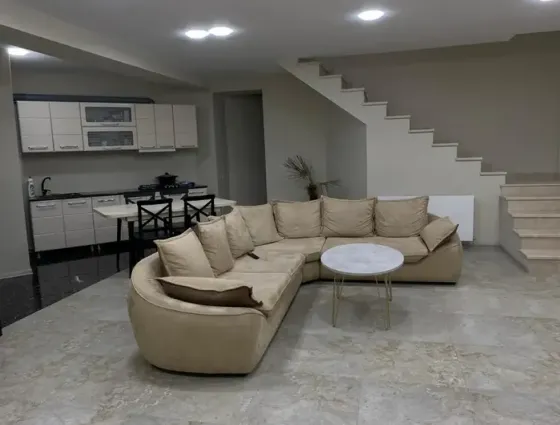 იყიდება 3 ოთახიანი ბინას 124მ² 1/7 სართ თბილისი