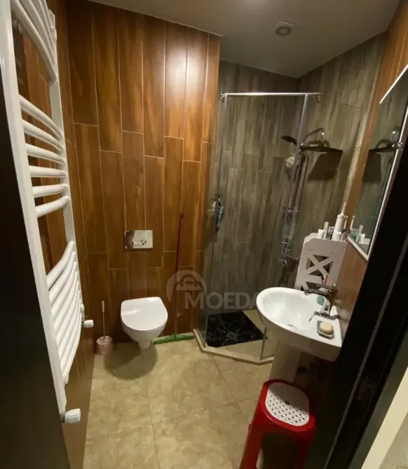 იყიდება 3 ოთახიანი ბინას 124მ² 1/7 სართ თბილისი - photo 10