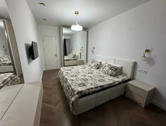 იყიდება 2 ოთახიანი ბინას 68.3მ² 7/10 სართ თბილისი