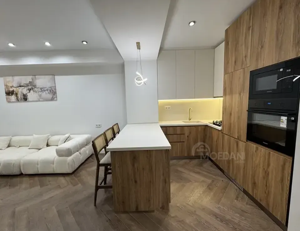 იყიდება 2 ოთახიანი ბინას 67.5მ² 3/11 სართ თბილისი - photo 1