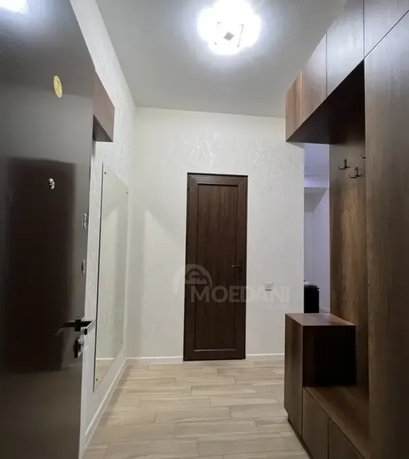 იყიდება 3 ოთახიანი ბინას 71.5მ² 3/6 სართ თბილისი - photo 1