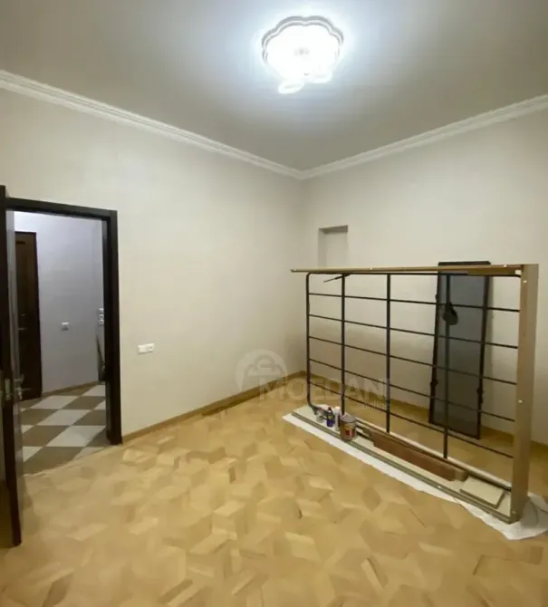 იყიდება 3 ოთახიანი ბინას 75მ² 2/4 სართ თბილისი - photo 8