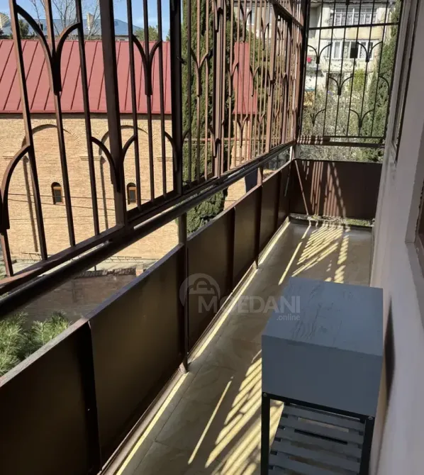 იყიდება 4 ოთახიანი ბინას 125მ² 3/5 სართ თბილისი - photo 4