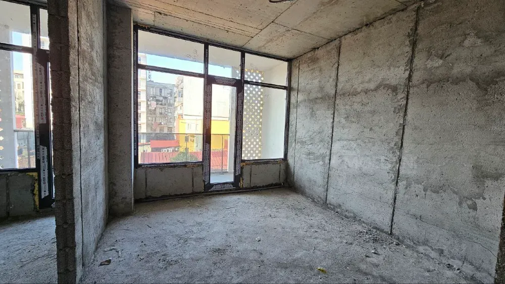 იყიდება 2 ოთახიანი ბინას 45მ² 4/8 სართ ბათუმი - photo 4